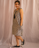 A line dress with front pockets (Copy) - Image 4