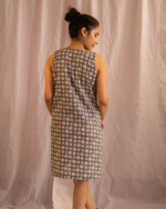 A line dress with front pockets (Copy) - Image 5